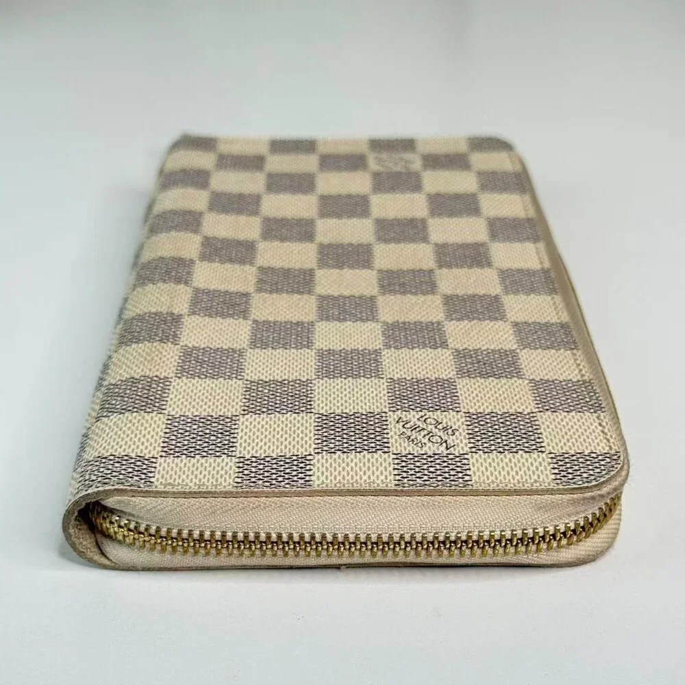 Louis Vuitton Damier Azur Zippy Wallet with Classic Checkerboard Design